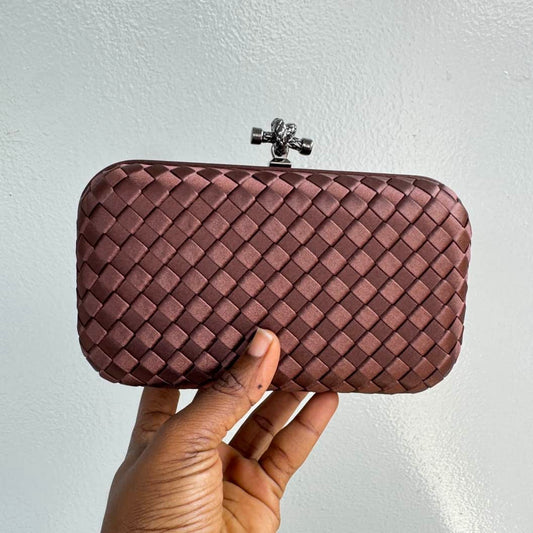 Weave Satin Knot Clasp Clutch Purse