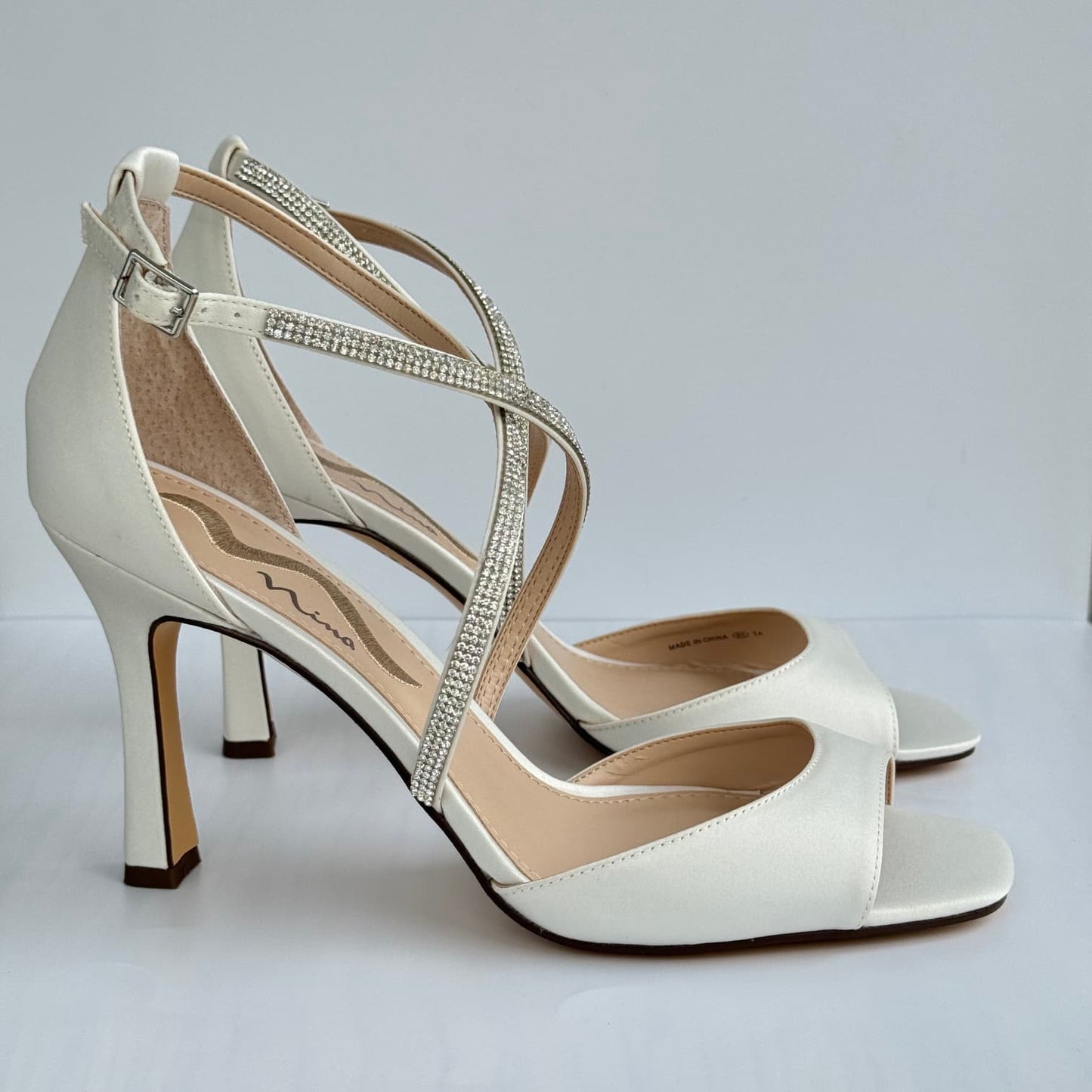 Nina Cross Strap Heeled Open Toe Sandal - Ivory