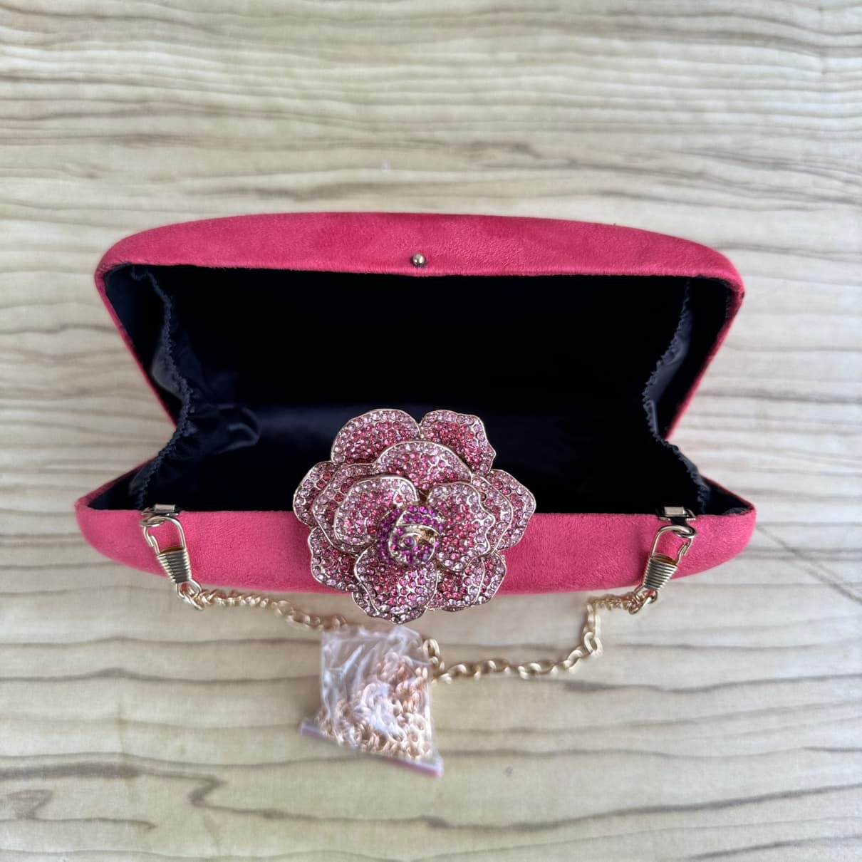 Floral Clasp Suede Fabric Clutch