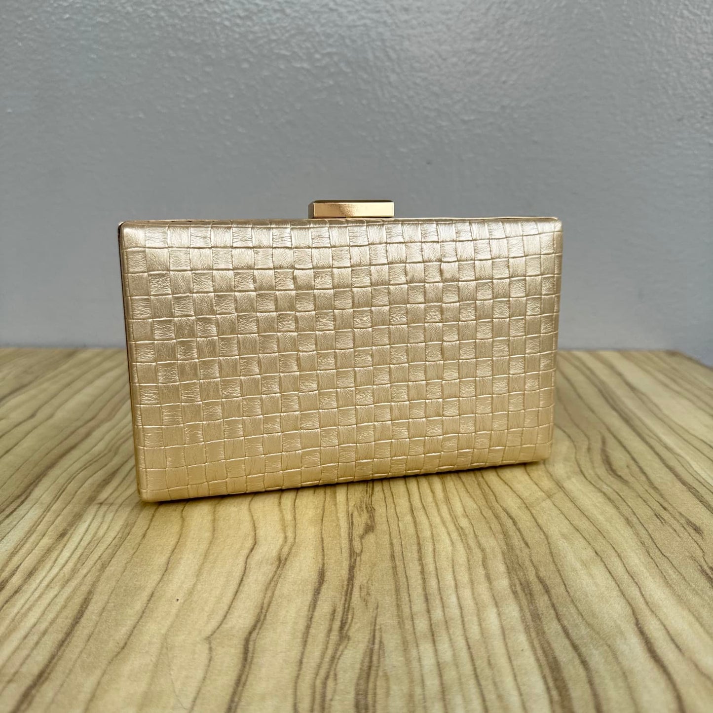 Rectangle Weave Detail Glossy Clutch Purse