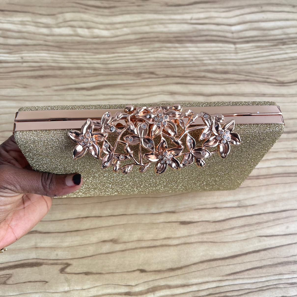 Flip Floral Clasp Glitter Clutch