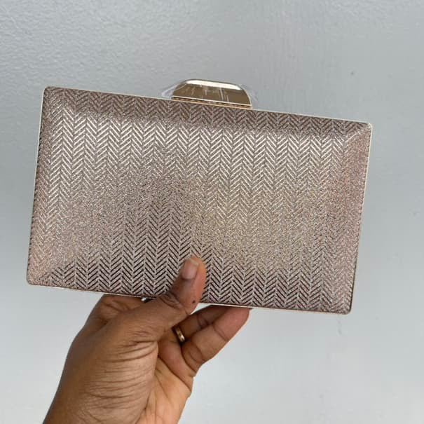 Stylish Weave Pattern Detail Glitter Clutch Purse