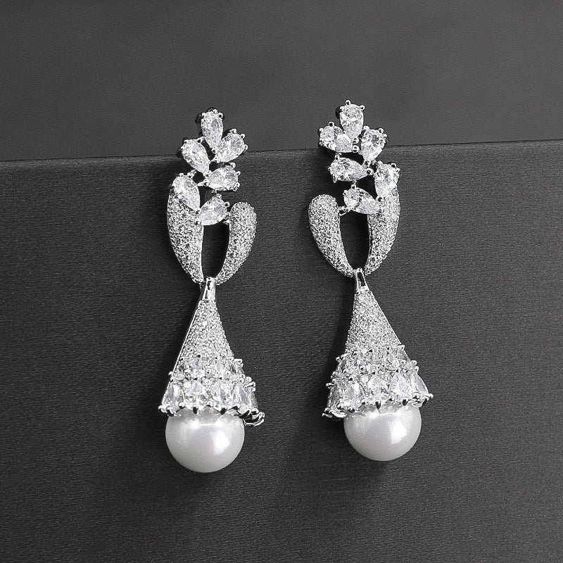 Luxury Bridal Pearl Earrings