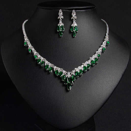 Simple V Shape Cubic Zirconia 2 Piece Jewelry Set - Green