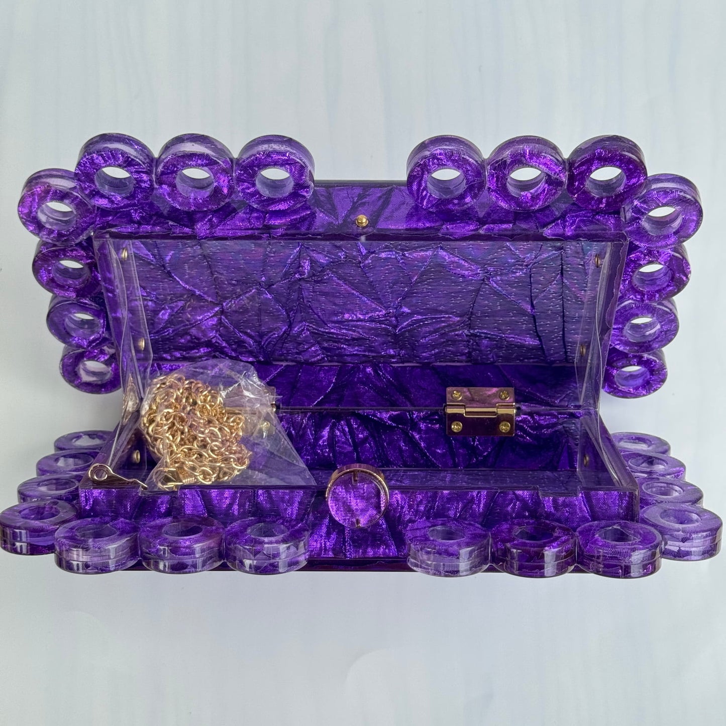 Luxury Crinkled Fabric Detail Acrylic Clutch Purse - Purple