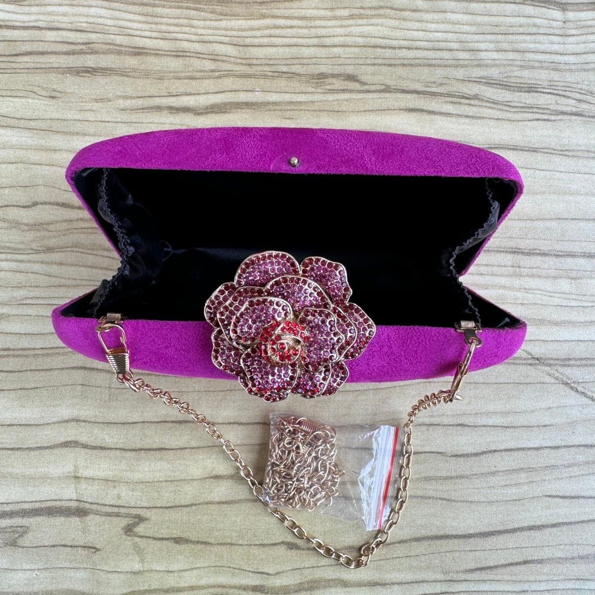 Floral Clasp Suede Fabric Clutch